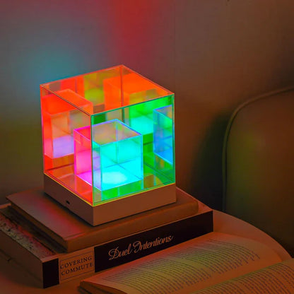 3D Art Cube Touch Lamp – Color Changing & Dimmable