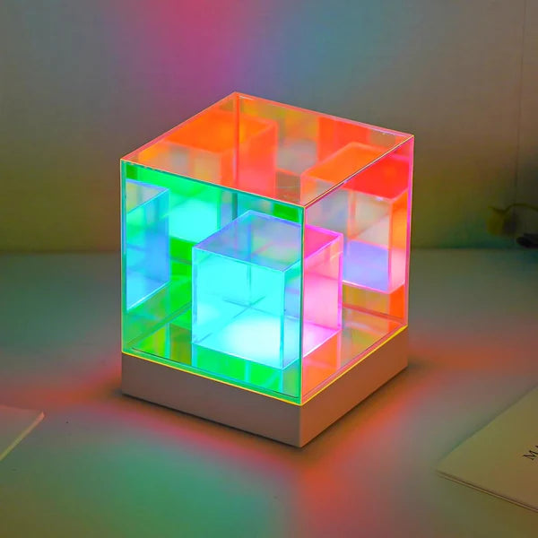 3D Art Cube Touch Lamp – Color Changing & Dimmable